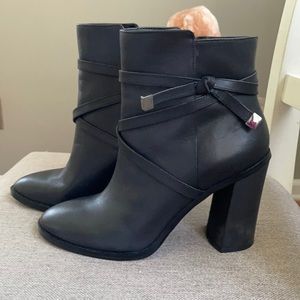 Vince Camuto leather booties